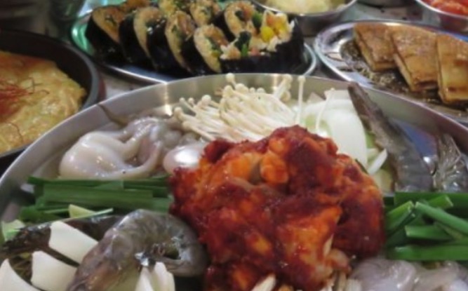チキンとチャミスル ニャムニャムチャン