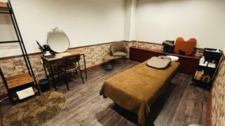 ドライヘッドスパ専門店 4869 Sherlock